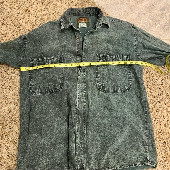 unique acid wash black/green denim button down - Picture 5 of 6